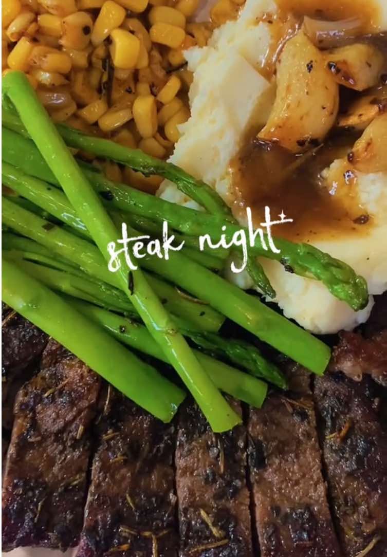 steak night ✨ #CapCut #foryou #fyp #homecooking #steaklovers @Bailey❤️ 