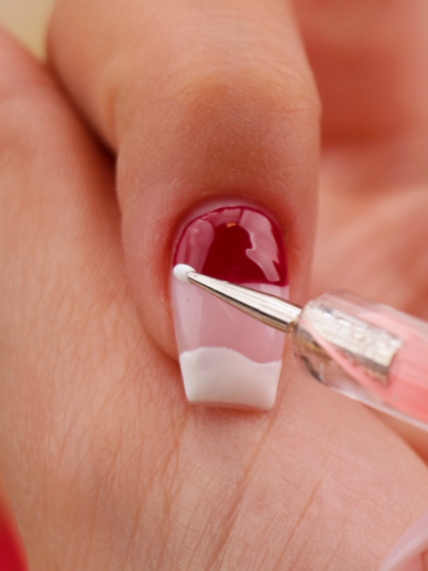 Adorable Santa inspired nails for the holidays💅🎅