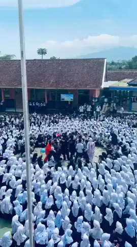 #kontensekolah  #tikyokviral  #pyfツviral_❤ 