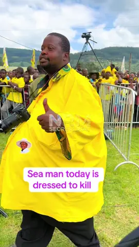 #creatorsearchinsights happening now in kabale town. @sea man is dressed to killed @eddykenzo #washington256 #foryoupage❤️❤️❤️foryou💞💞💜viral💕 #washington256 #yappppppppppppppppppppppppppp 