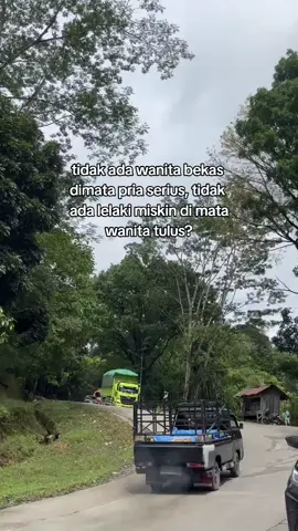 tidak peduli bekas siapa yang penting bukan pecandu narkoba😇#fyppppppppppppppppppppppp #jambipride🏴‍☠️ #hino500 #pasukan🐊darat #hjgroupsengeti 🤳@CCTV Lintas Padang-Pasbar 