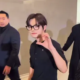 이리오 공항 패션  #leeleo #leo #이리오 #ALD1 #fyp 