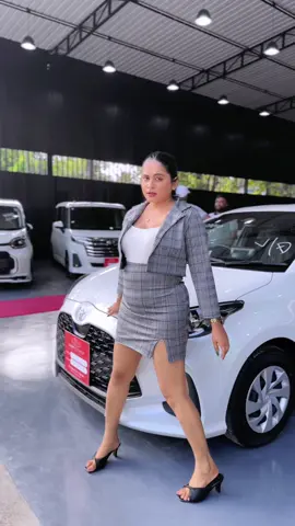 ඔයාගේ වාහන සිහිනය සිහිනයක් වෙන්න නොදී යථාර්ථයක් කරගන්න අදම එන්න කඩුවෙල luxro auto house එකට....@LUXRO AUTOHAUS @Priyanka Senanayake #onemillionaudition #anjuchandrasekara #fypシ 