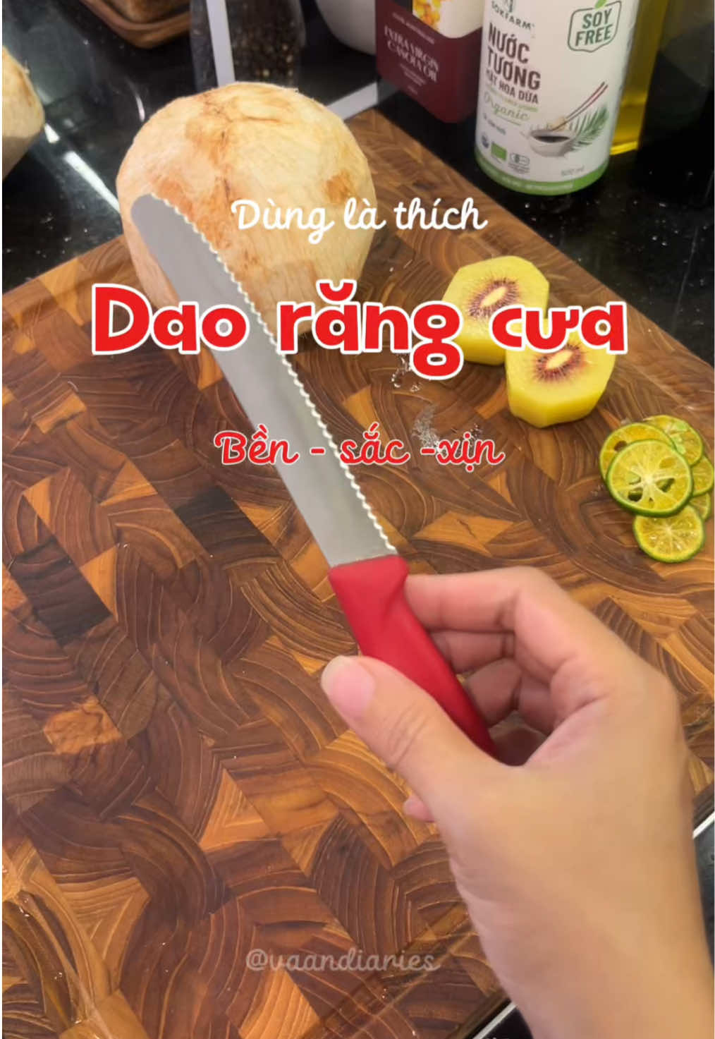 D.a.o gọt này dùng ưng lắm. Các chị em có cùng trải nghiệm với mình không? #vaandiaries #daogothoaqua #daogottraicay #victorinox 