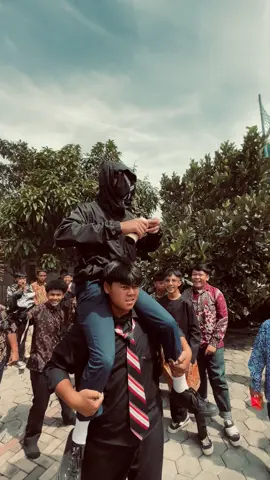 #casualoutfits #holigans 