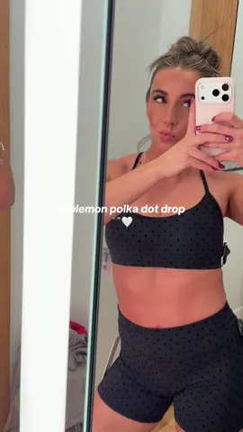 these will be sold out so RUNNNN @lululemon 