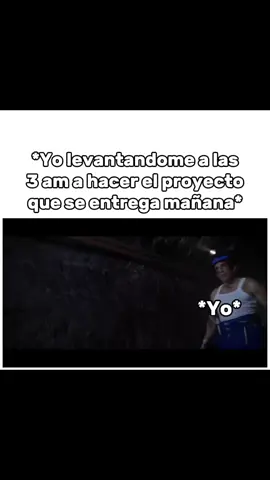 #CapCut, yo levantandome a las 3 am a hacer el proyecto que se entrega mañana, #parati #viral #peliculas 