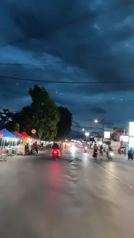 ketika melihat senyumanmu, aku kembali jatuh cinta lagi, dan lagi #lubuklinggau #sumsel #musirawas #sadvibes #senja #fyp 