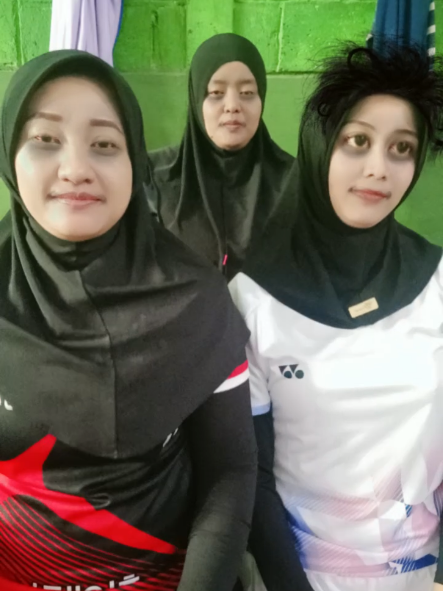 gabut banget 😂😭🤣🏸🙂🤭 #sundari #badminton #fyp #foryou #fyppppppppppppppppppppppp 