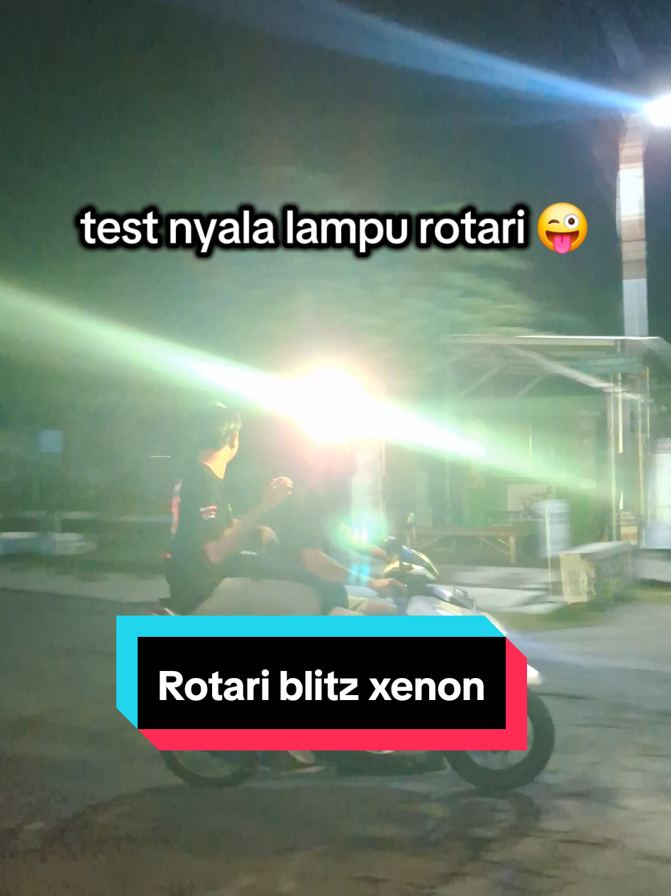 💡✨ Pasang Rotari Blitz Xenon Full Upgrade… Biar malam keliatan terang, hati tetep aman. Lampu naik kelas, dompet masih waras! 😎🔧 #RotariBlitz #XenonUpgrade #LampuTambahGanteng #truckstyle  #jhonvariasi 