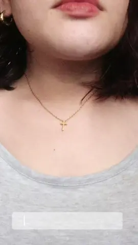 Cross Necklace ✝️😍 #fashion #nontarnishjewelry #hypoallergenic 