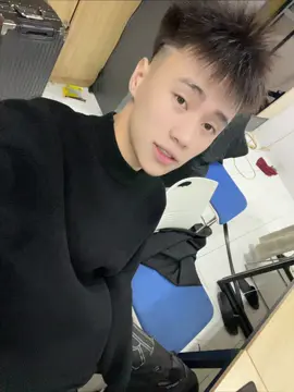 môi nẻ quá:))) #phambao 