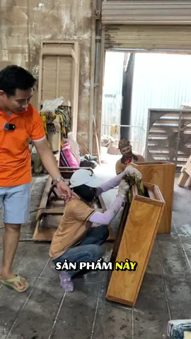 Sofa Gỗ Gõ Đỏ Sơn Màu Gỗ Óc Chó #vuongquocsofa #vmhomes #banghe #sofago #banghephongkhach #noithat 