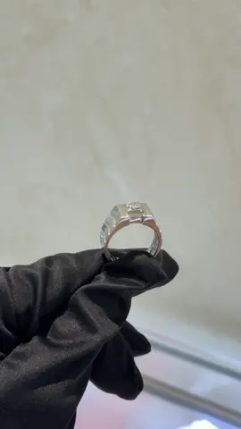 Nhẫn nam đính kim cương thể hiện sự đẳng cấp và sang trọng cho các quý ông💎♥️ #pnj51trươngđịnhlongan #trangsucpnj #pnj #xuhuongtiktok 