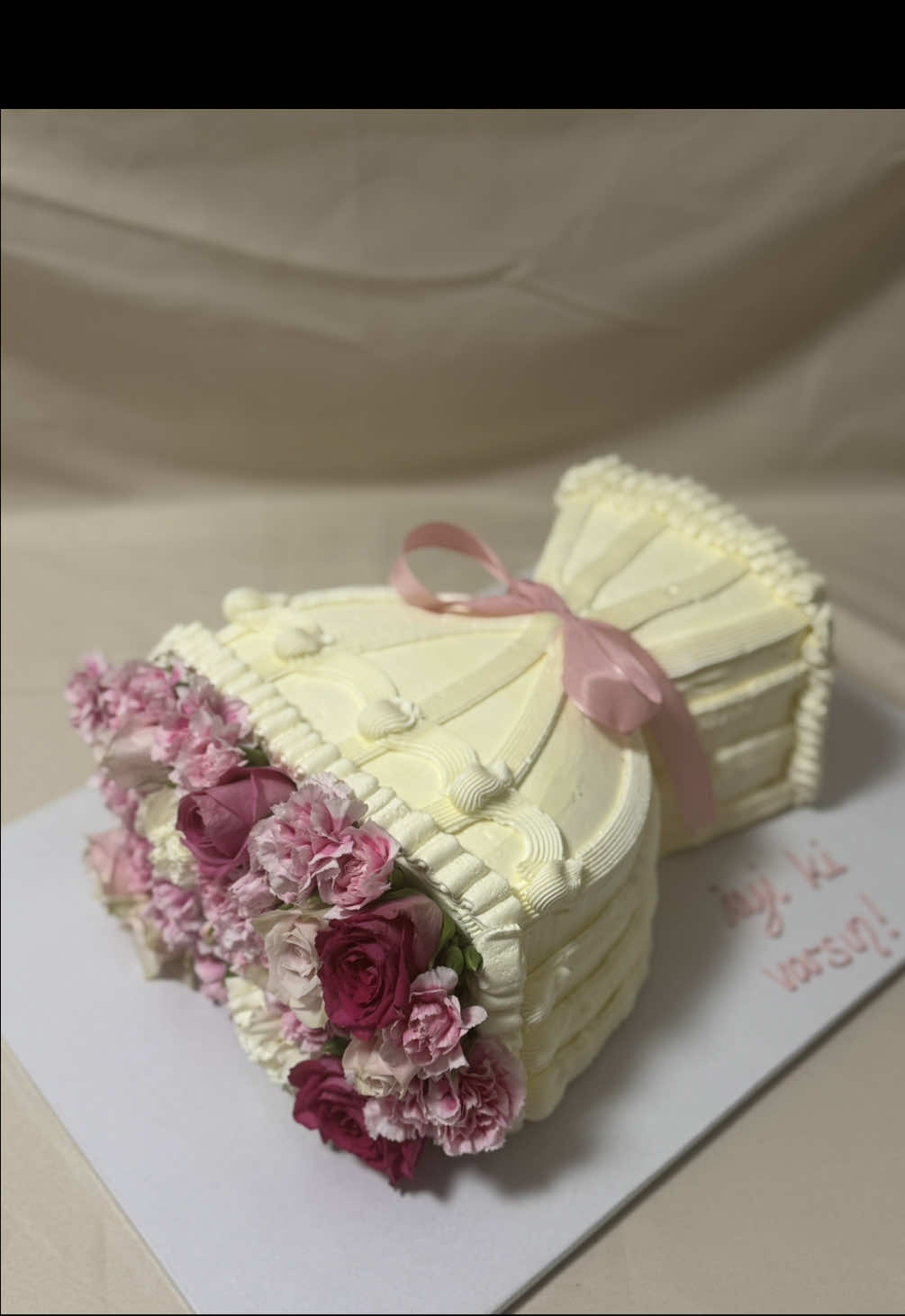 Bouquet Cake 💐🌸💕🤍 Instagram: Cakessbyess  #Bouguetcake #flower #flowers #buketpasta #fypppppppppppppppppppppp 