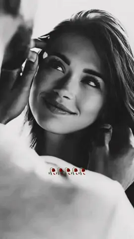 اشلون ابكتب ف عيونك قصيدة 