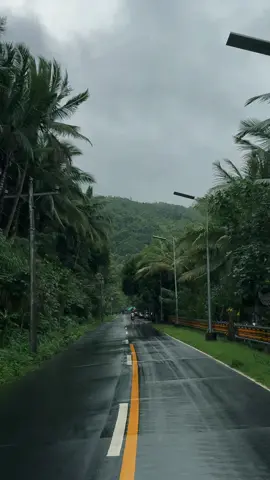 Dito sa Real, Quezon kalma yung kalsada, pero wild yung biyahe. 🏍️⛰️🍃💚 #NatureTherapy #RealQuezon #SierraMadre #Rides #Ride