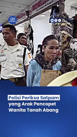 Viral di Pasar Tanah Abang!  Seorang wanita diarak karena ketahuan mencopet. Tiga satpam diperiksa polisi untuk memastikan prosedur keamanan dijalankan dengan tepat. Apa menurutmu, cara “efek jera” seperti ini efektif atau justru kontroversial? Tulis pendapatmu di kolom komentar! #Polisi #PasarTanahAbang #Pencopet #ViralIndonesia #BeritaViral 