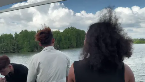 Hehe Chill Chill🥳🌊 #kampot #like 