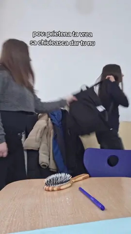 @d. @sara #fy #foryou #chiul #scoala #prietene 