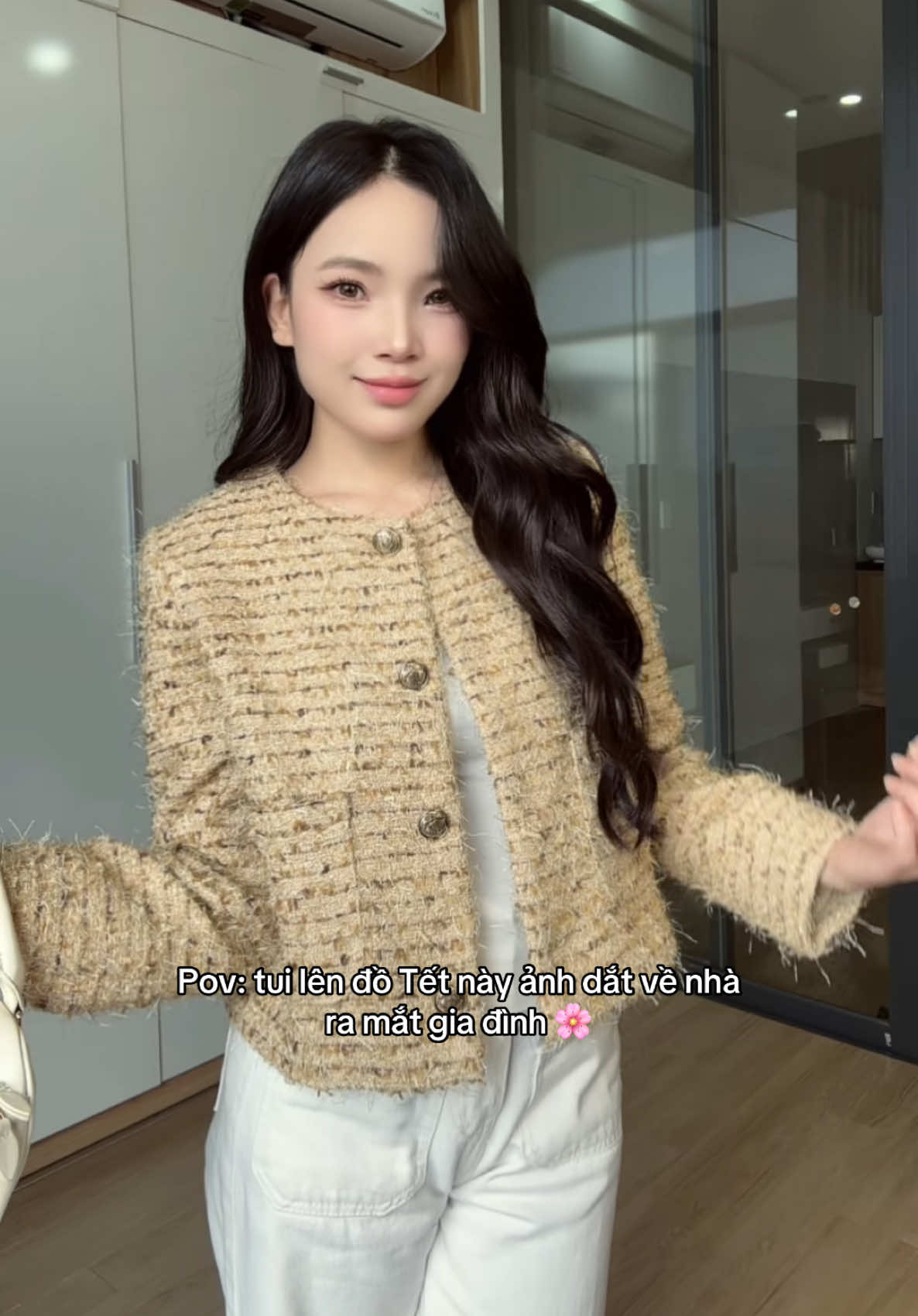 Sao mà nôn quá mí bà ơi. Chấm dùm tui mấy điểm bộ này coi.  #macxinhmoingay #phoidotet #tetnaymacgi #thoitrangnu 