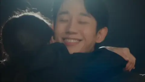 ពិភពលោកបងធ្លាប់តែសខ្មៅ ពេលបានអូនក្បែរក៏ប្រែជាមានពណ៌ស្រស់បំពង