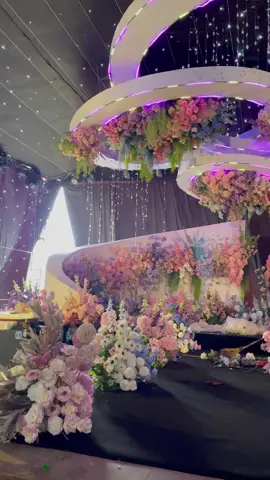 Hé lộ sân khấu tiệc cưới cao cấp tại Hương Sơn - Hà Tĩnh. Nếu bạn đang tìm hiểu đơn vị tiệc cưới khi vực miền trung thì hãy lưu ngay thông tin của chúng tôi nhé. Delavu - Đến là vui, về là nhớ 