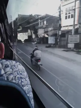 Lúc đi làm mình gặp 2 anh chị này dễ thương quá  #uocduoclenxuhuong😿                  #xhhhhhhhhhhhhhhhhhhhhhhh #ilovetiktok #xuhuong 