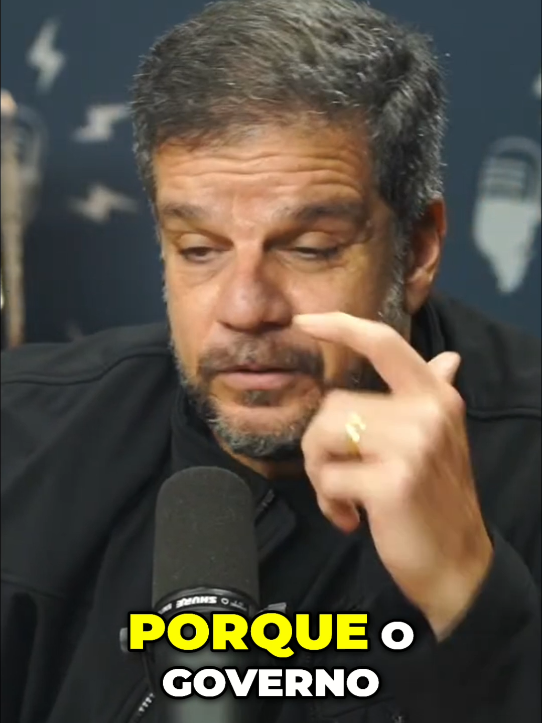 Governo Sabia_ Blindados e a Crise no Rio de Janeiro