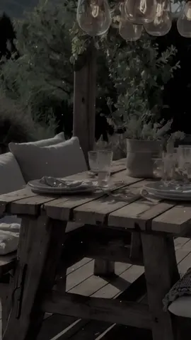 Ta thấy em xinh khẽ gật đầu…. #chuối🎶 