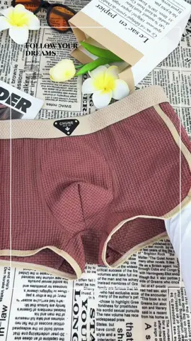 Brother,it’s your turn to change your little brother’s underpants.#Soft #underwear #IceSilk #CloseFittingClothing #SummerEssential 