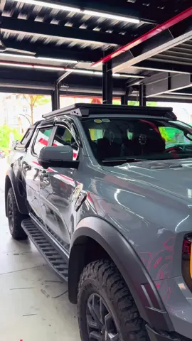 #nâng cấp ít món phụ kiện chính hãng cho #ford #raptor 2025 #hammer #bagamui míled vàng ,đèn led định vị , biled gầm 