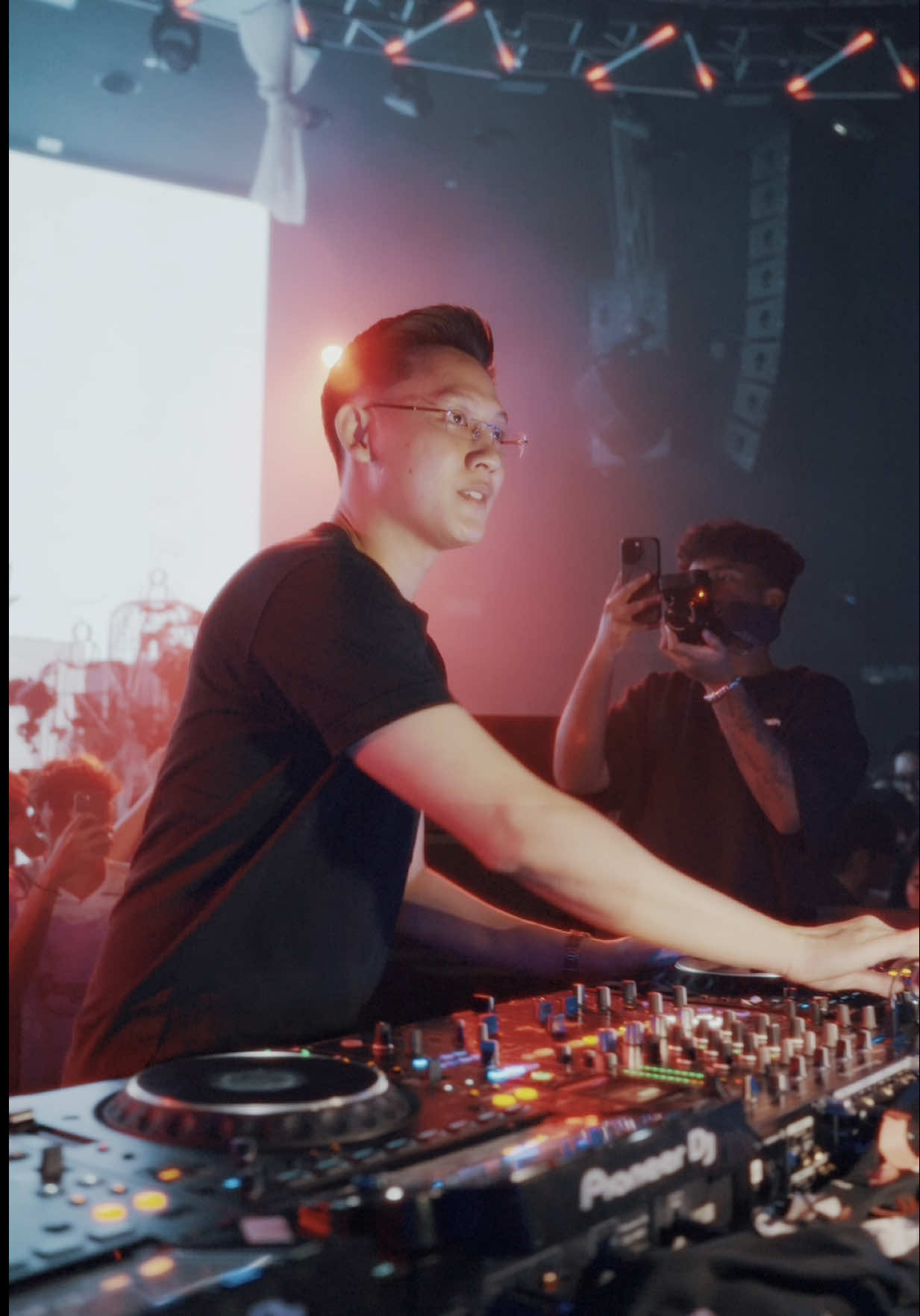 28.NOV.2025 - Mejikuhibiniu (Y3llO Remix) + Satisfaction Edit #Y3llO #Mejikuhibiniu #Remix #Edm #Indonesia 