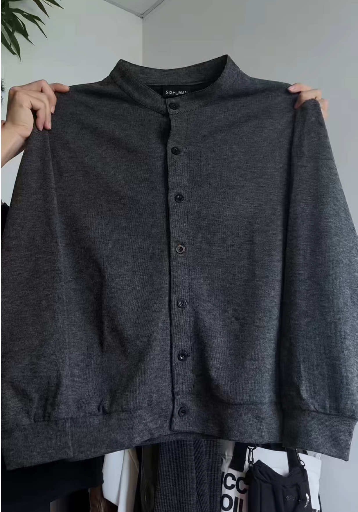 Giờ này mà chưa có cardigan thì múc e này thoii #aocardigan #phoidoxinh #xuhuong #macdepmoingay #fypツ 