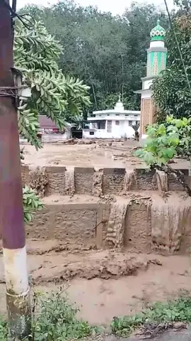 Banjir bandang KEL:tanobato/jembatan bosi,semoga cepat surut aminnnnnn#fyp #capcut #banjir 