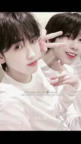 #CapCut lại lên cho mọi ng cực phẩm đây ☺️☺️😎😎#takyham_zuoqihan_左奇函🔮_tfgiatocf4 #duongbacvan_yangbowen_杨博文 #tf4giatoctudai_lau18🌱🍀 