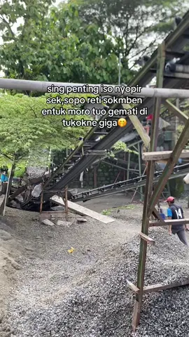 🤭🤭 #masukberandafyp #trukdamp #trukpasir 