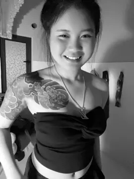 Đứa trẻ tổn thương dùng hình xăm để bảo vệ cơ thể lẫn tâm hồn,chỉ vì quá khứ tệ mà xã hội ác với nó sau này sống có tốt hay không cũng là cuộc sống của nó ,nhất định nó sẽ chứng minh nó không phải người xấu 😊#thươngem #TrươngLê #xuhuongtiktok #viral #xamhinhnghethuat 