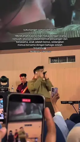 suka banget sama kalimat ini: 