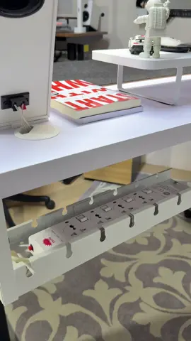 Cable management tray ❤️❤️❤️#ProductiveVibes #toysupply #simply_trustworthy #desksetup #viral 