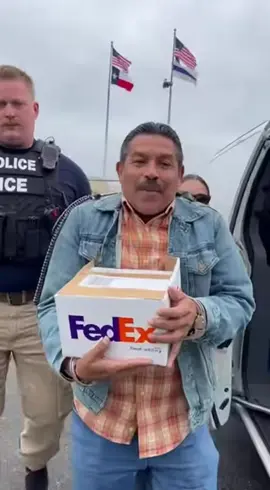 Nos conmueve saber que las personas se sienten feliz y agradecidas con nuestra fundación, a pesar de lo que les suceda. 🙏🏻🙏🏻 #unitedstates #hispanosenusa #latinosenestadosunido🇺🇸 #tennessee #california 