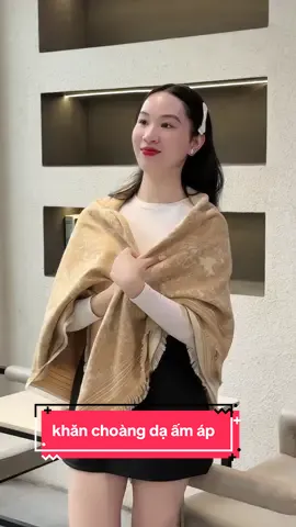 giữ ấm cực tốt mà diện lên thì vẫn sang #khanchoang #khanda #huepham 