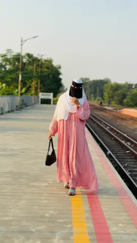 বোকা বলেই তো সবকিছুতেই হেরে যাই চালাক হলে তো প্রতিটা মিথ্যা কথা কে যুক্তি দিয়ে প্রমাণ করতাম😅👍#tiktok #foryou #fypシ゚ 