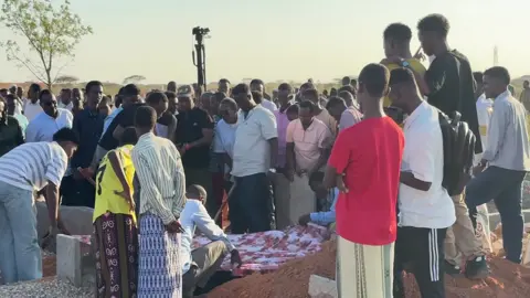 Alle ha unaxariistee maanta yaa la aasay Saabiriin