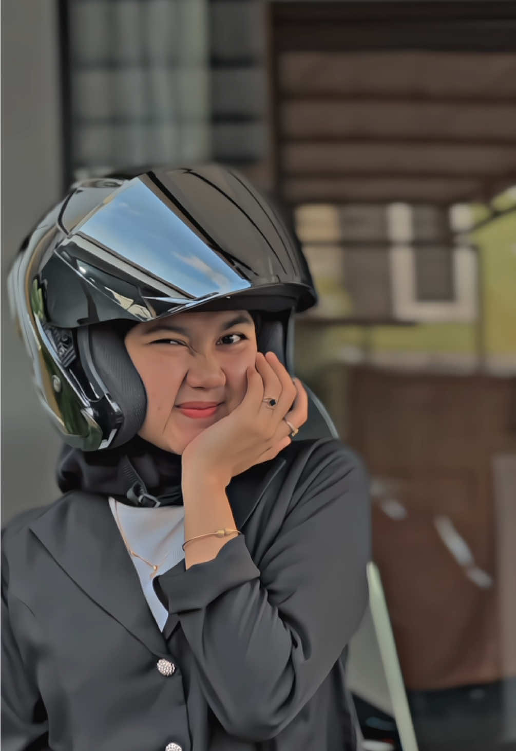 yakin gamau helm kaya gini 🤩 #helm #helmet #jsarmor 