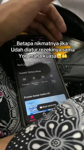 Takut yg lain nengok weyy😁  #pejuangfyp 