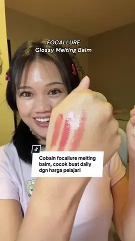 Ga ada kata bibir kering di kamus aku, dalam misi pencarian lip product yg enak buat daily nemu focallure iniii, apa saatnya beli shade yg lain ya?😂 #glossybalm #focalluremusthaves 