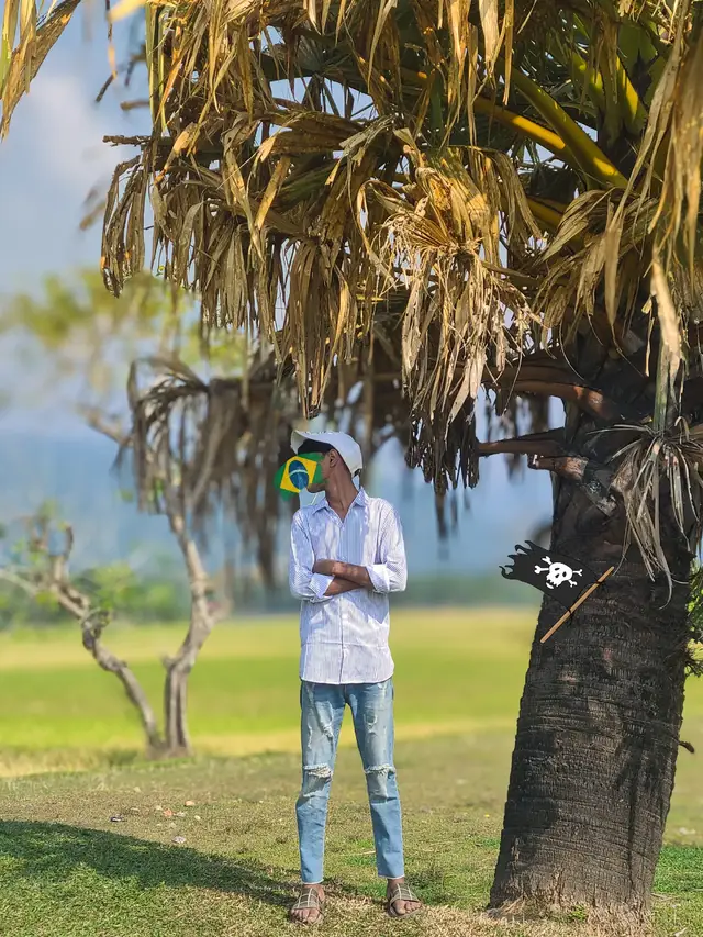 😭😅@🔥Sᴜʜᴀɢ💋 @Tomal Kala_!🔳 vai amar 😭🫂#foryou #outfit 