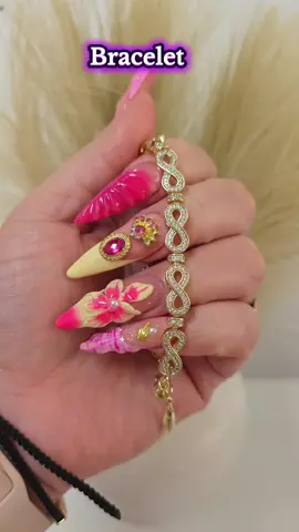 #NovoDoveCabelos #bracelet #orolaminado #layaiboutique #accessories 