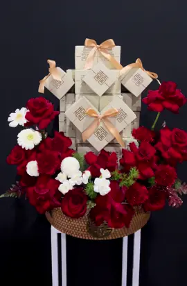 Tráp bánh phu thê nhà Y Phụng ngụ ý mang sắc đỏ may mắn và hương vị ngọt ngào cho các cặp đôi♥️ #xuhuong 